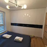 Faktura Vat Przy Filmowce Ogrodek Parking Podziemny Apartmán *