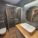 Apartmán Faktura Vat Przy Filmowce Ogrodek Parking Podziemny Lodž