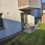 Apartmán Faktura Vat Przy Filmowce Ogrodek Parking Podziemny Lodž