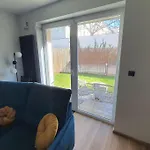 Faktura Vat Przy Filmowce Ogrodek Parking Podziemny Apartmán Lodž