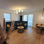 Apartmán Faktura Vat Przy Filmowce Ogrodek Parking Podziemny