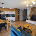 Apartmán Faktura Vat Przy Filmowce Ogrodek Parking Podziemny Lodž
