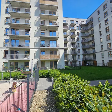 Apartment Przy Filmowce Ogrodek Parking Podziemny