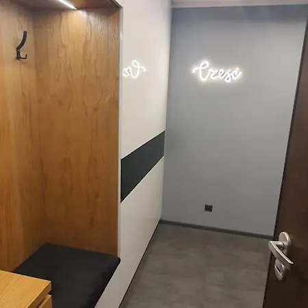 Przy Filmowce Ogrodek Parking Podziemny Apartment Lodz (Lodz)