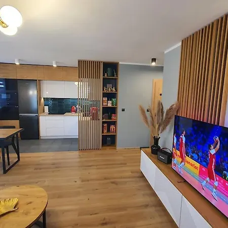 Apartment Przy Filmowce Ogrodek Parking Podziemny