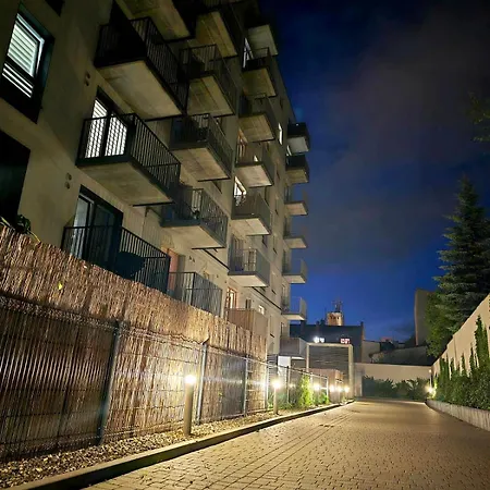 Apartment Przy Filmowce Ogrodek Parking Podziemny