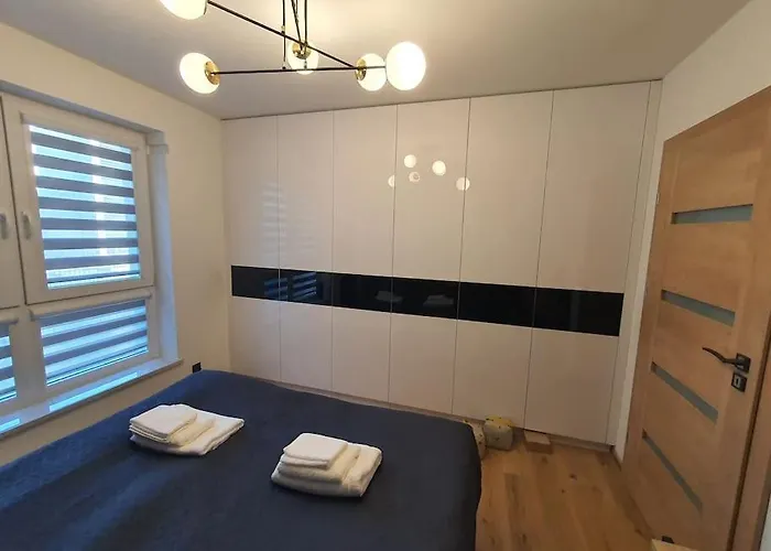 Faktura Vat Przy Filmowce Ogrodek Parking Podziemny Апартаменти *