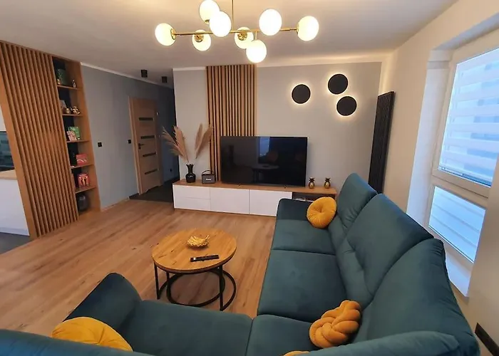 Faktura Vat Przy Filmowce Ogrodek Parking Podziemny Лодзь