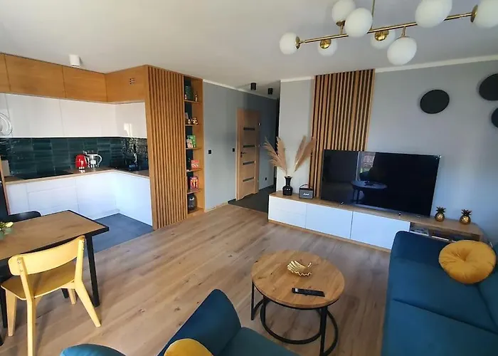 Faktura Vat Przy Filmowce Ogrodek Parking Podziemny Апартаменти