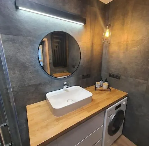 Faktura Vat Przy Filmowce Ogrodek Parking Podziemny Lejlighed *