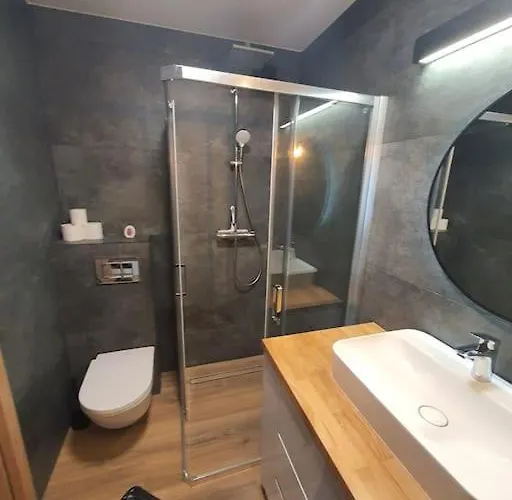 Апартаменти Faktura Vat Przy Filmowce Ogrodek Parking Podziemny *