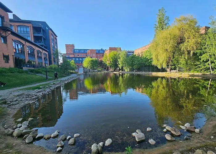Lejlighed Faktura Vat Przy Filmowce Ogrodek Parking Podziemny