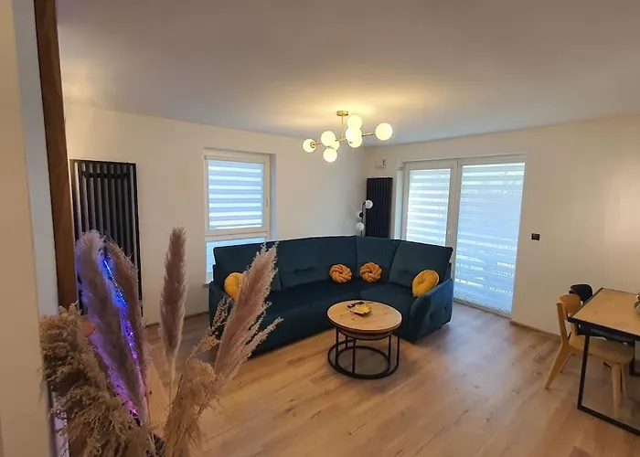 Апартаменти Faktura Vat Przy Filmowce Ogrodek Parking Podziemny Лодзь