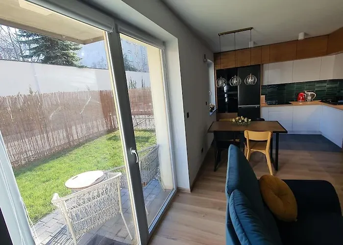 Lejlighed Faktura Vat Przy Filmowce Ogrodek Parking Podziemny Łódź