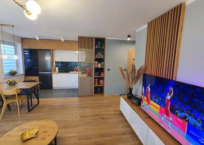 Апартаменти Faktura Vat Przy Filmowce Ogrodek Parking Podziemny