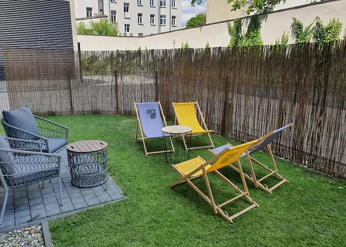 Апартаменти Faktura Vat Przy Filmowce Ogrodek Parking Podziemny *